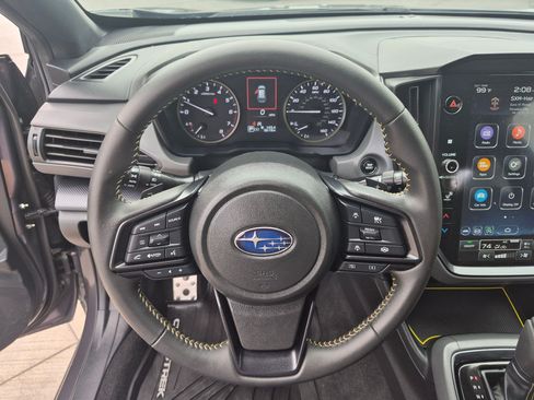 Used 2025 Subaru Crosstrek 2.5i Sport w/ Crosstrek Mirror Package AWD/4WD image 18