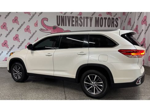 Used 2019 Toyota Highlander XLE image 13