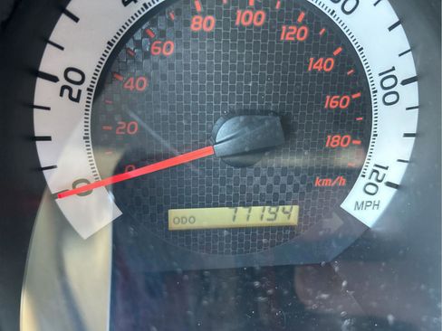 Used 2015 Toyota Tacoma 2WD Access Cab w/ Convenience Package image 26