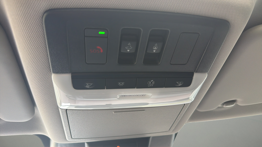 Certified 2023 Nissan Rogue SV w/ SV Premium B Package AWD/4WD image 23