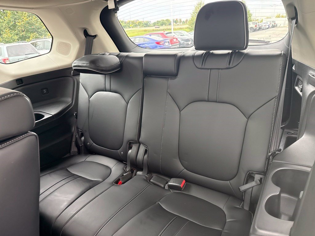 Used 2024 Honda Pilot Elite image 10