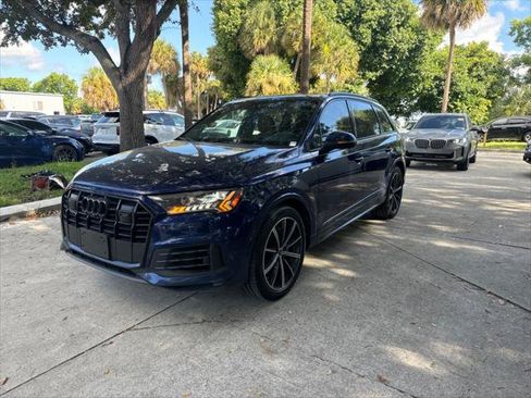 Used 2023 Audi Q7 3.0T Prestige w/ Prestige Package AWD/4WD image 2