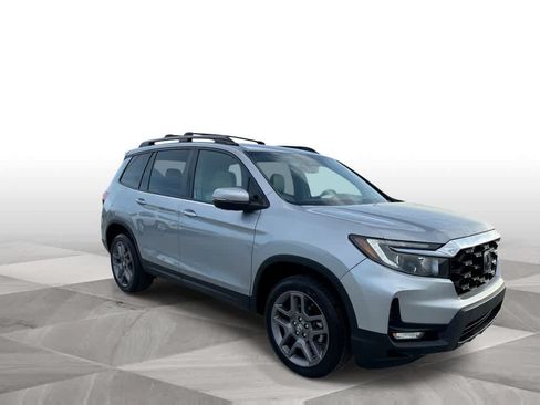 Used 2023 Honda Passport EX-L image 2