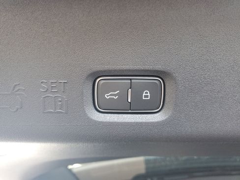 New 2025 Lincoln Navigator Black Label image 36