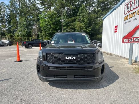 Used 2022 Kia Telluride EX w/ EX Premium Package AWD/4WD image 3