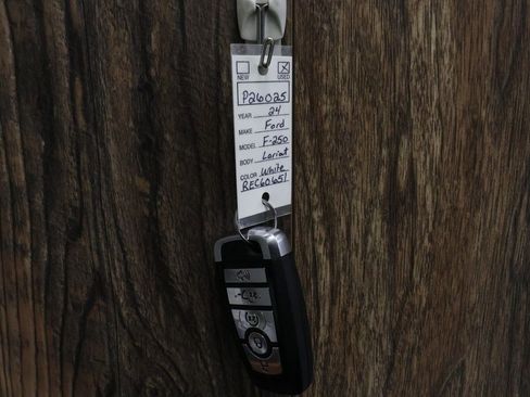 Used 2024 Ford F250 Lariat w/ Lariat Ultimate Package image 37