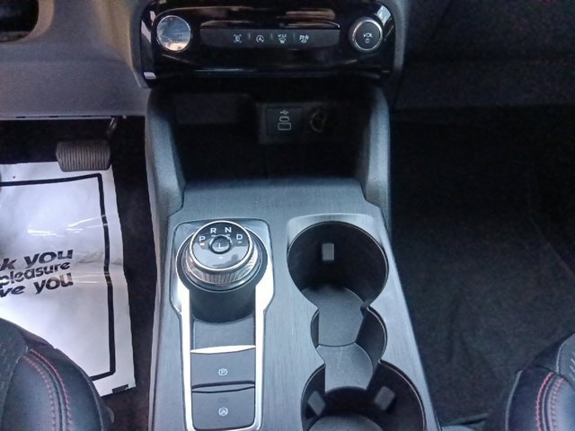 Certified 2025 Ford Escape ST-Line w/ Tech Pack #1 FWD image 25