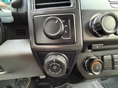 Used 2017 Ford F150 XLT w/ XTR Package image 12