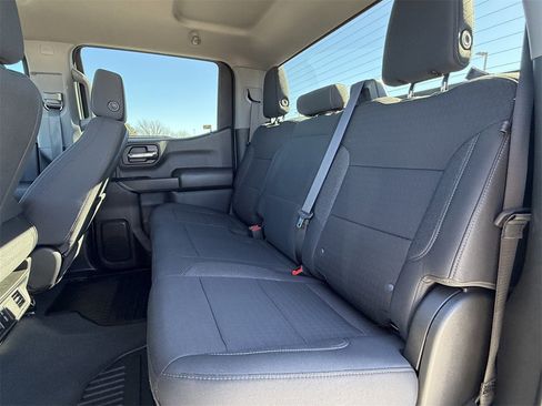 Certified 2024 Chevrolet Silverado 1500 Custom image 26