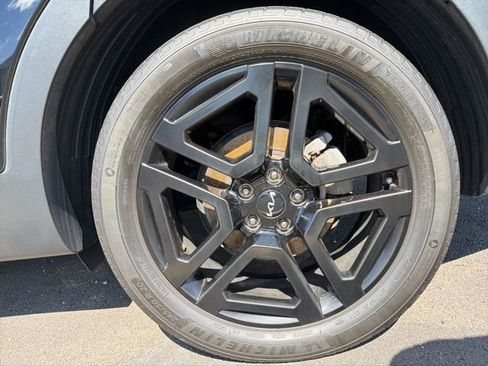 Used 2024 Kia Telluride SX Prestige X-Line image 5