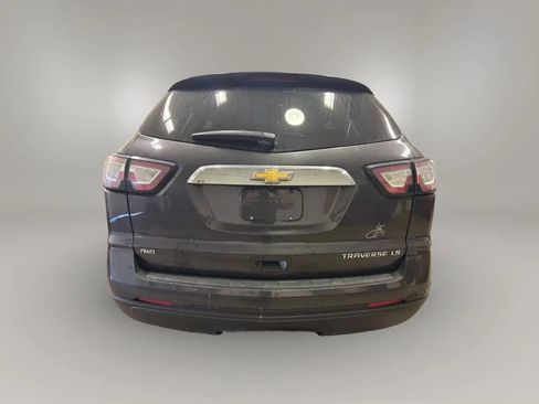 Used 2016 Chevrolet Traverse LS image 4