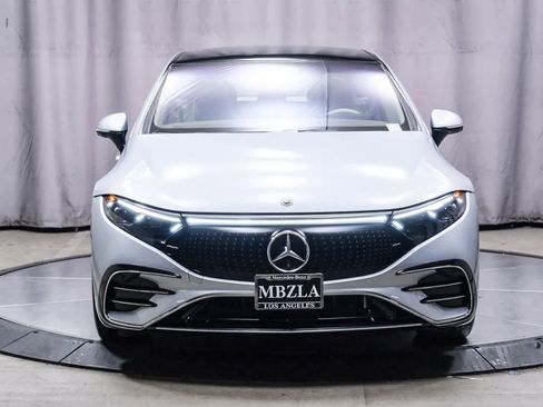 Certified 2022 Mercedes-Benz EQS 450+ Sedan w/ Exclusive Trim Package image 6