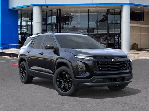 New 2026 Chevrolet Equinox LT w/ Convenience Package II image 7