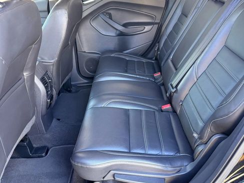Used 2017 Ford Escape Titanium FWD image 5