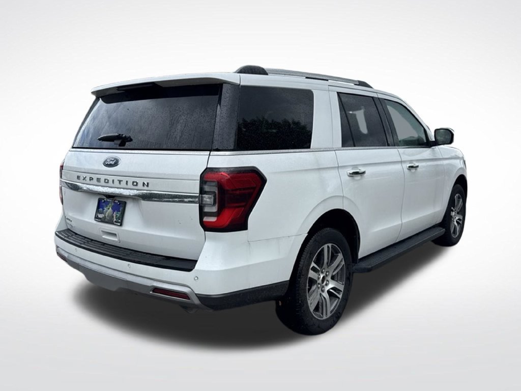 Used 2024 Ford Expedition Limited RWD image 5
