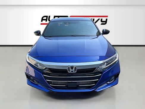 Used 2021 Honda Accord Sport image 2