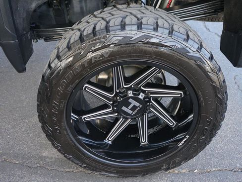 Used 2021 GMC Sierra 2500 AT4 w/ AT4 Premium Plus Package image 31