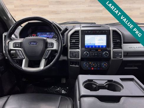 Used 2021 Ford F350 Lariat w/ Lariat Value Package image 2