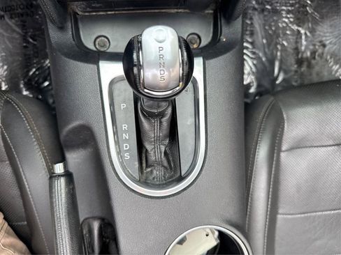 Used 2020 Ford Mustang Premium image 14