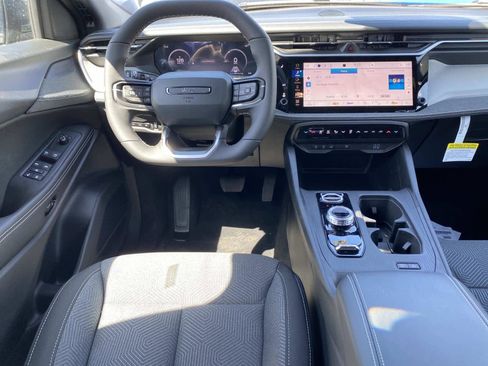 New 2026 Jeep Cherokee Laredo AWD/4WD image 7