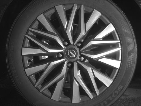 Used 2025 Nissan Altima 2.5 SV image 12