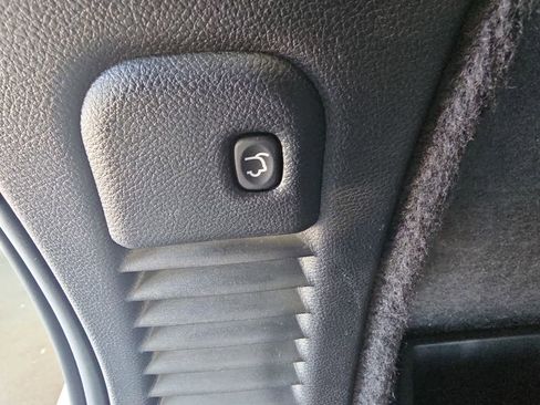 Used 2025 Dodge Durango GT AWD/4WD image 13