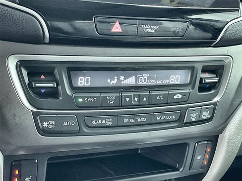 Used 2021 Honda Pilot Special Edition image 27