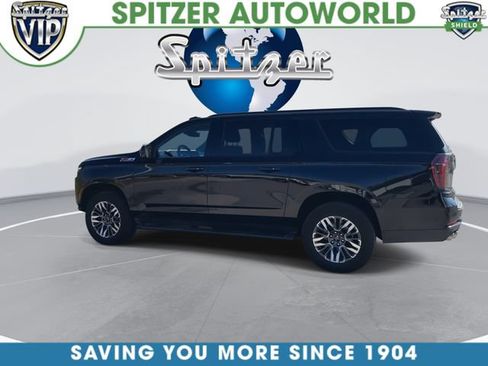Used 2025 Chevrolet Suburban Z71 AWD/4WD image 7