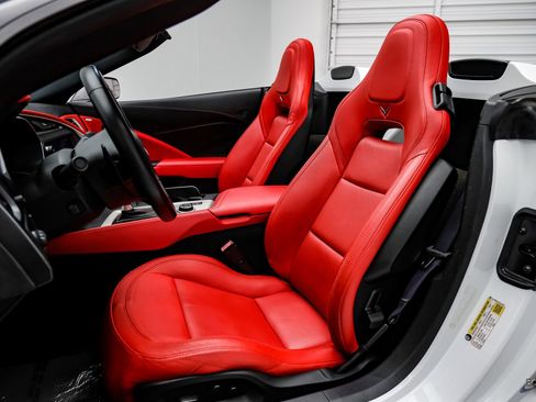 Used 2014 Chevrolet Corvette Z51 3LT Performance Exhaust GT w/ 3LT Preferred Equipment Group image 42