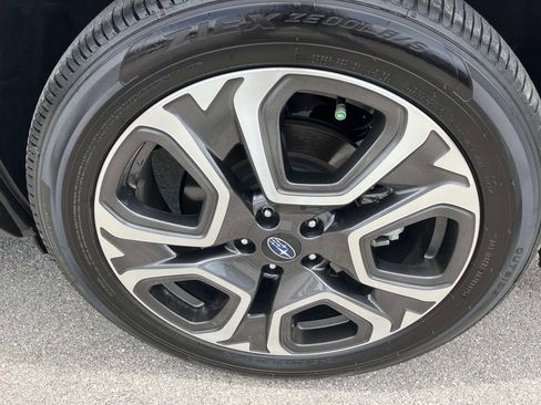 Certified 2025 Subaru Ascent Touring AWD/4WD image 11