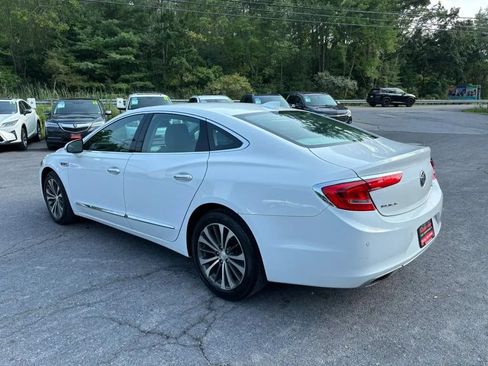 Used 2017 Buick LaCrosse Essence FWD image 6