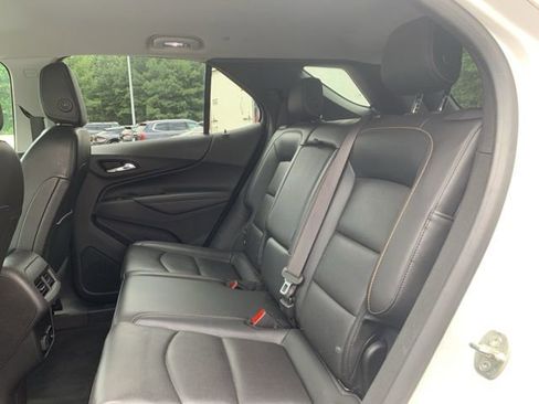 Used 2018 Chevrolet Equinox Premier image 32
