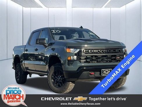 New 2026 Chevrolet Silverado 1500 Custom Trail Boss w/ LPO, Dark Essentials Package image 1