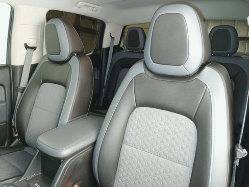 Certified 2022 Chevrolet Colorado Z71 AWD/4WD image 11