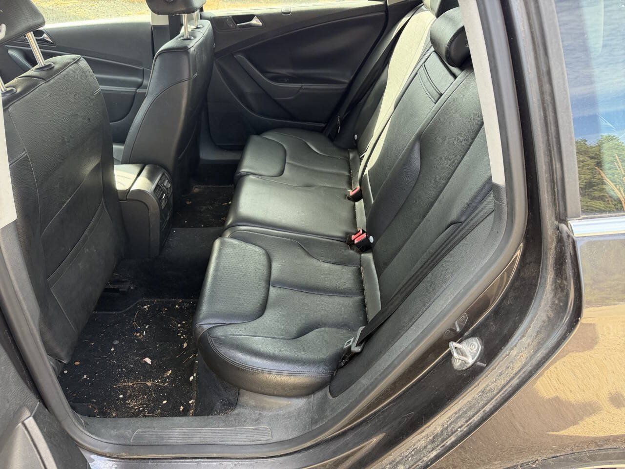 Used 2008 Volkswagen Passat Komfort FWD image 22