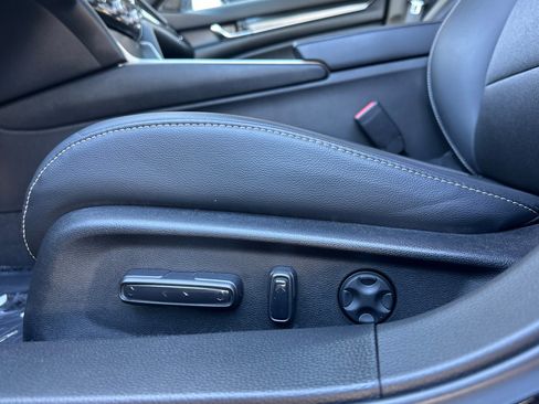 Used 2022 Honda Accord Sport image 14