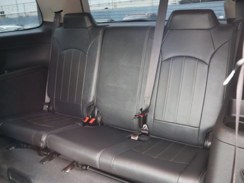 Used 2016 GMC Acadia Denali FWD image 31