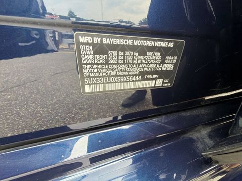 Used 2025 BMW X5 M60i AWD/4WD image 29