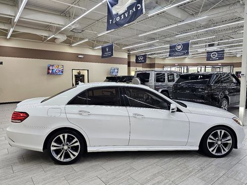 Used 2016 Mercedes-Benz E 350 Sedan image 6