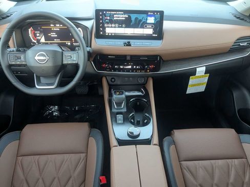 New 2026 Nissan Rogue Platinum w/ Platinum Premium Package AWD/4WD image 14