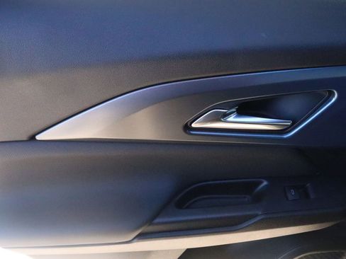 New 2026 Chevrolet Equinox EV LT FWD image 16