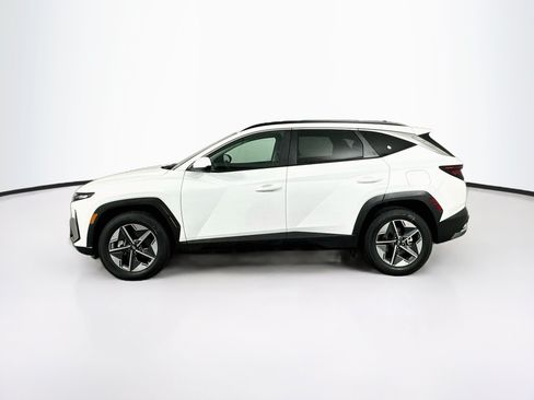 Used 2025 Hyundai Tucson SEL AWD/4WD image 4