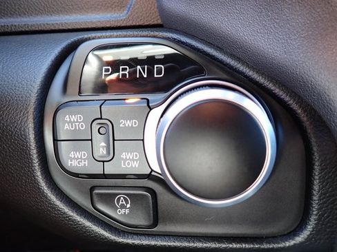 Used 2024 RAM 1500 Big Horn AWD/4WD image 14