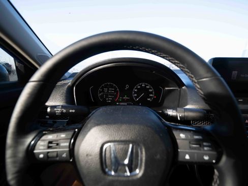 Certified 2023 Honda Civic EX image 15