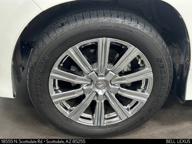 Used 2017 Lexus LX 570 4WD w/ Luxury Package image 10