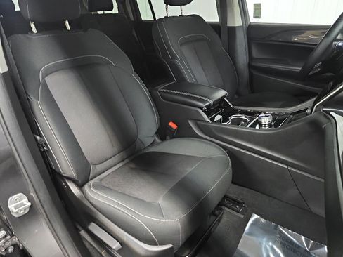 Used 2022 Jeep Grand Cherokee L Laredo w/ Luxury Tech Group I AWD/4WD image 15