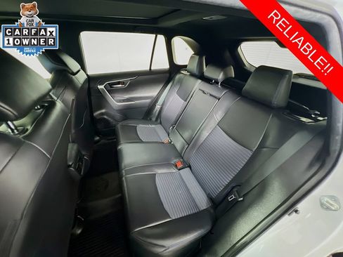 Used 2025 Toyota RAV4 XSE w/ Advanced Technology Package AWD/4WD image 26