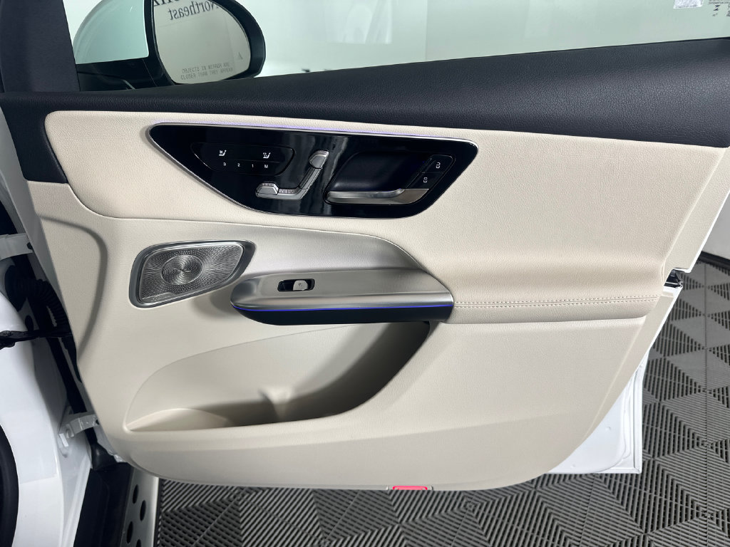 Certified 2026 Mercedes-Benz GLC 300 image 15