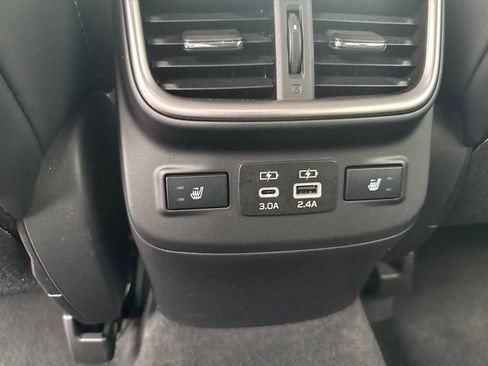 Used 2024 Subaru Outback Limited XT AWD/4WD image 7