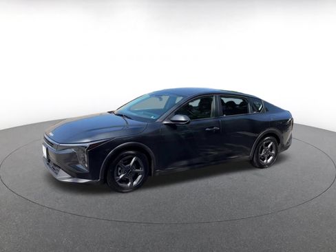 Used 2025 Kia K4 FWD image 8